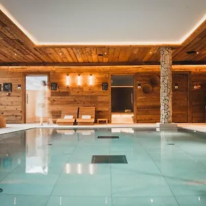 Lodji & Hotel Saint-Martin-de-Belleville