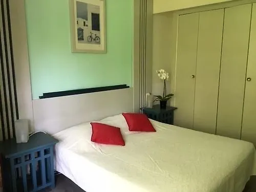 Hôtel du Laca Capvern 3*,  França
