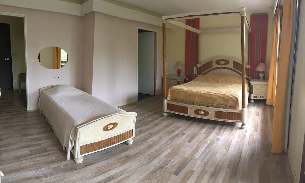 Hotel Hôtel du Laca Capvern